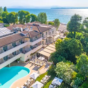 **** Hotel Rosa Desenzano Italia